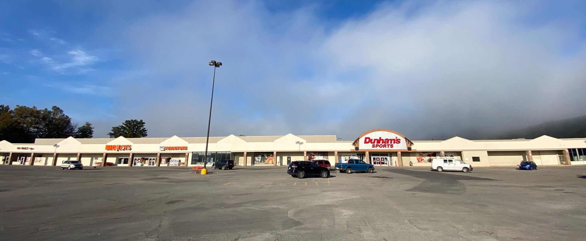 700 Beverly Pike, Elkins, WV for lease Building Photo- Image 1 of 3