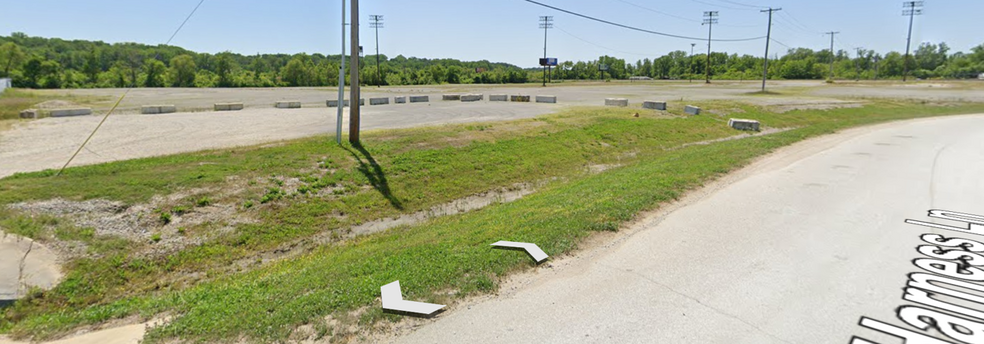 6401 Harness Lane, East Saint Louis, IL for sale - Building Photo - Image 3 of 5