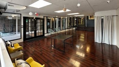 606 Main St, Hyannis, MA for lease Interior Photo- Image 1 of 22