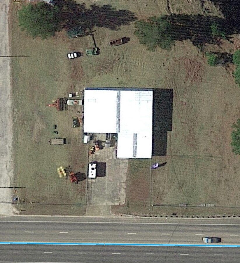 106 MAIN St, Daisetta, TX 77533