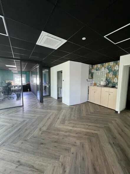 Office in Blagnac for lease - Interior Photo - Image 3 of 5