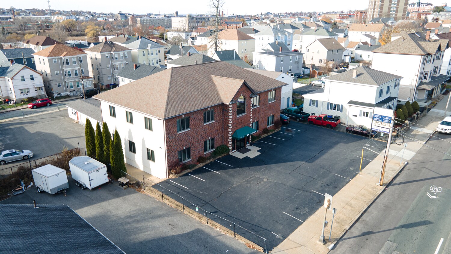 901 Eastern Ave, Fall River, MA for sale Primary Photo- Image 1 of 1