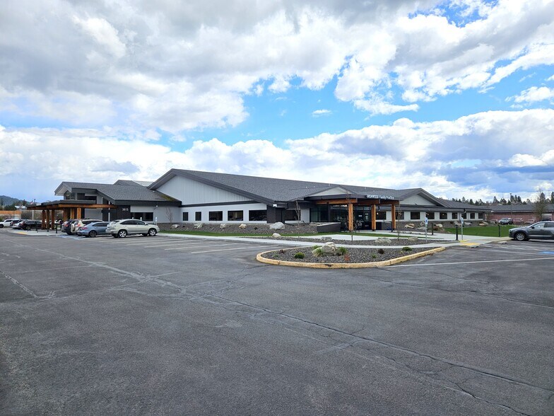 3815 N Schreiber Way, Coeur d'Alene, ID for sale - Building Photo - Image 1 of 1