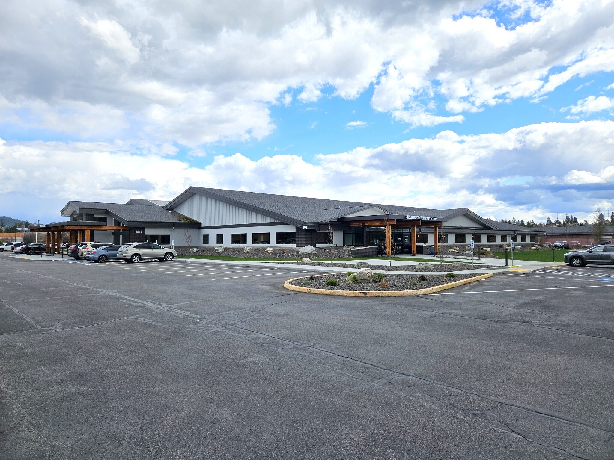 3815 N Schreiber Way, Coeur d'Alene, ID for sale Building Photo- Image 1 of 1