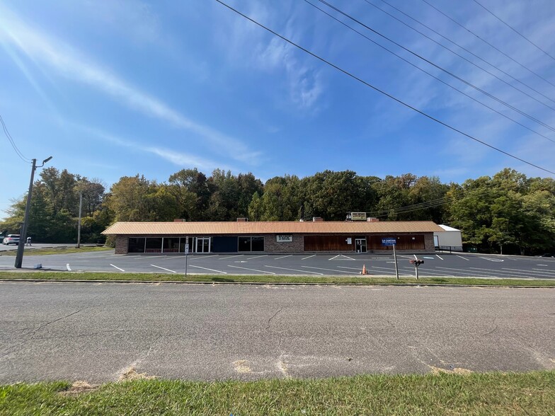 23 Heritage Sq, Jackson, TN for sale - Building Photo - Image 2 of 27