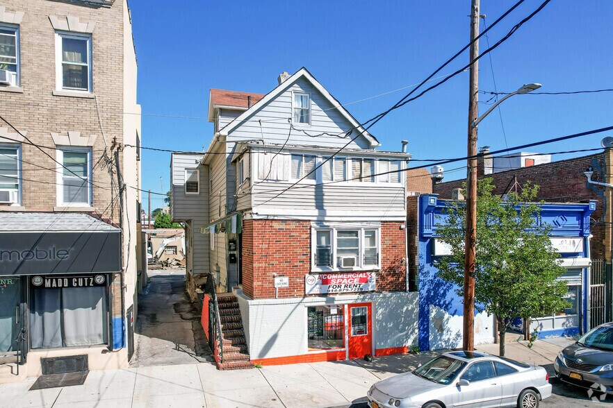 247 Union Ave, New Rochelle, NY for sale - Primary Photo - Image 1 of 1