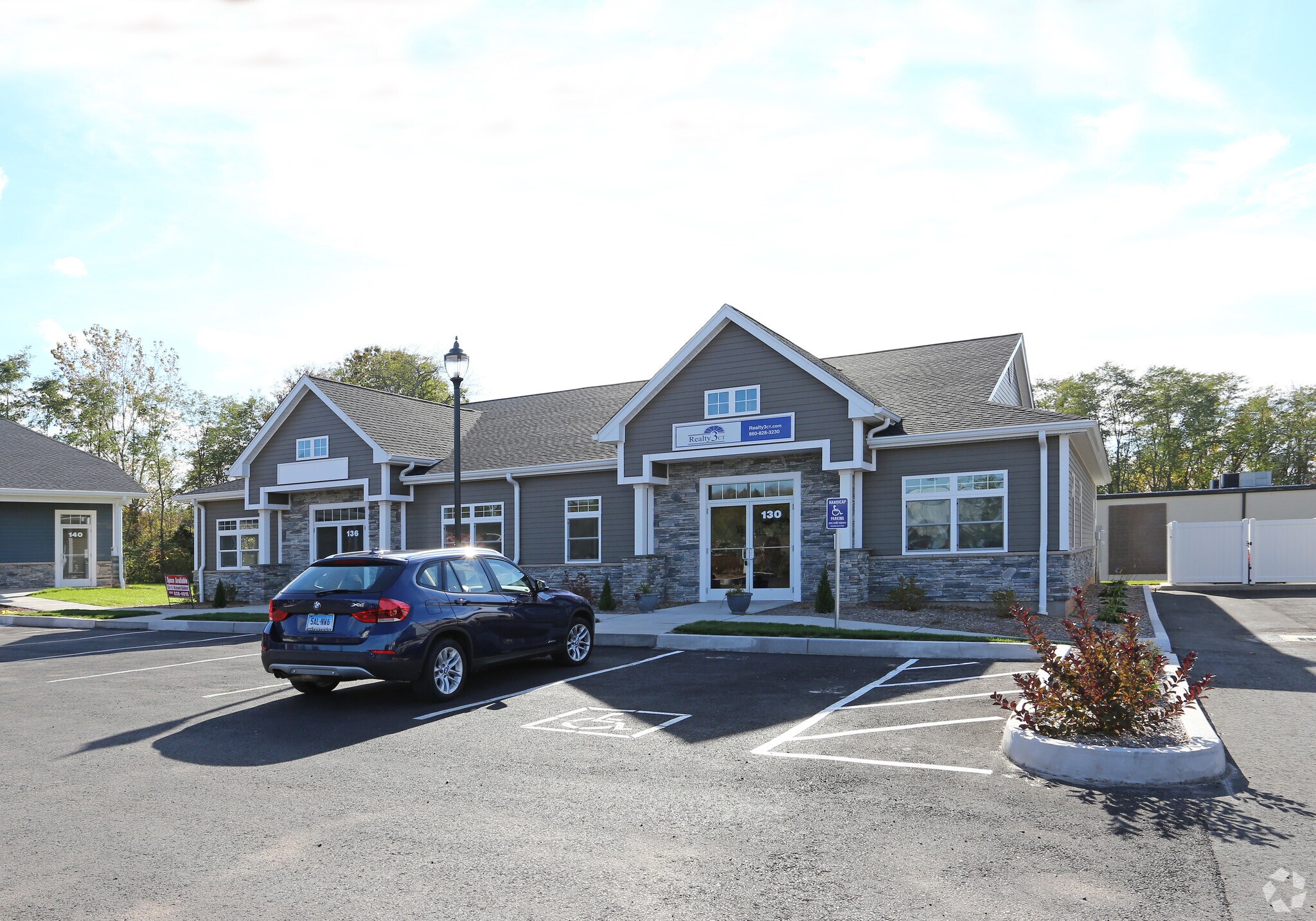 130-136 Webster Square Rd, Berlin, CT for sale Primary Photo- Image 1 of 1