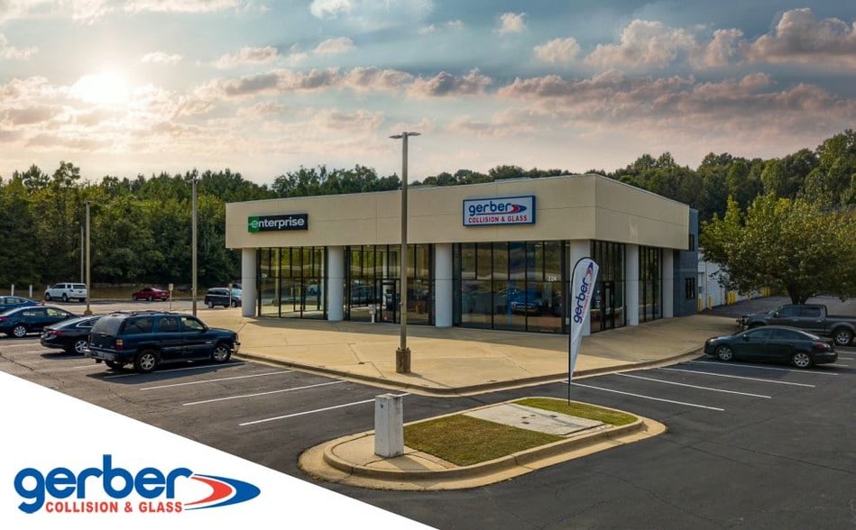 224 Commerce Ave, Lagrange, GA for sale - Building Photo - Image 1 of 1