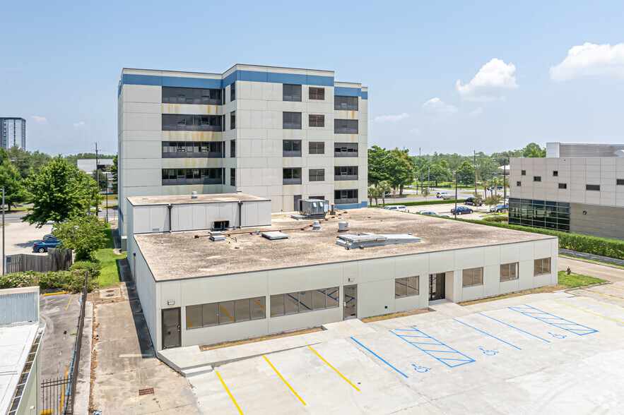 5650 Read Blvd, New Orleans, LA for lease - Building Photo - Image 2 of 20