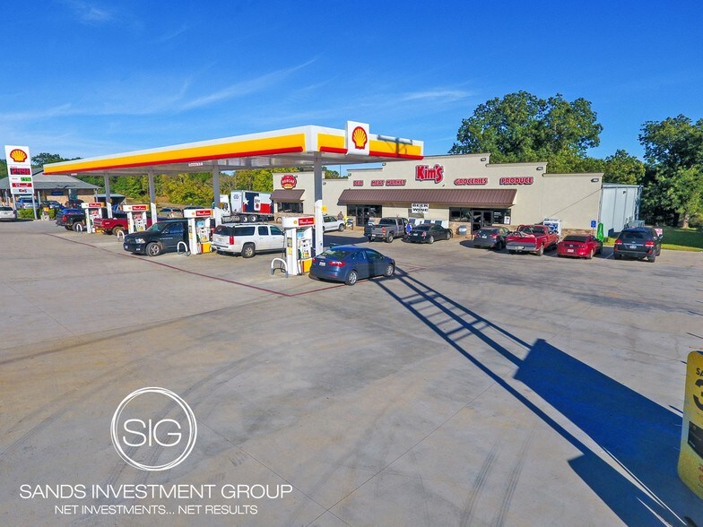 680 N Frankston Hwy, Frankston, TX 75763