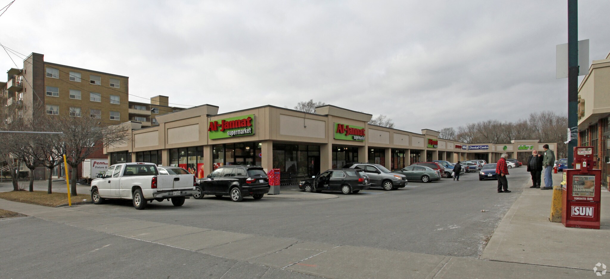 678 Kennedy Rd, Toronto, ON for sale Primary Photo- Image 1 of 1