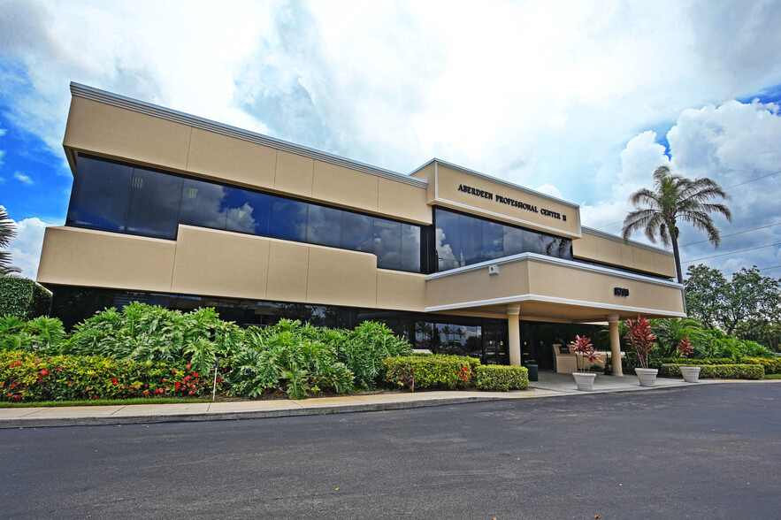 8188 S Jog Rd, Boynton Beach, FL for lease - Building Photo - Image 2 of 11