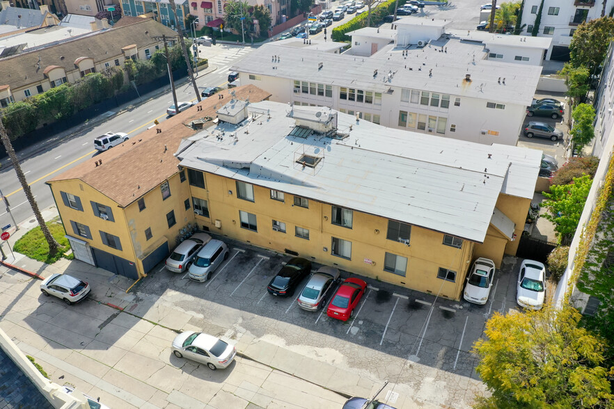 6857 Franklin Ave, Los Angeles, CA for sale - Building Photo - Image 2 of 4