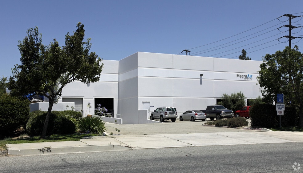 794 S Allen St, San Bernardino, CA for sale - Building Photo - Image 3 of 6