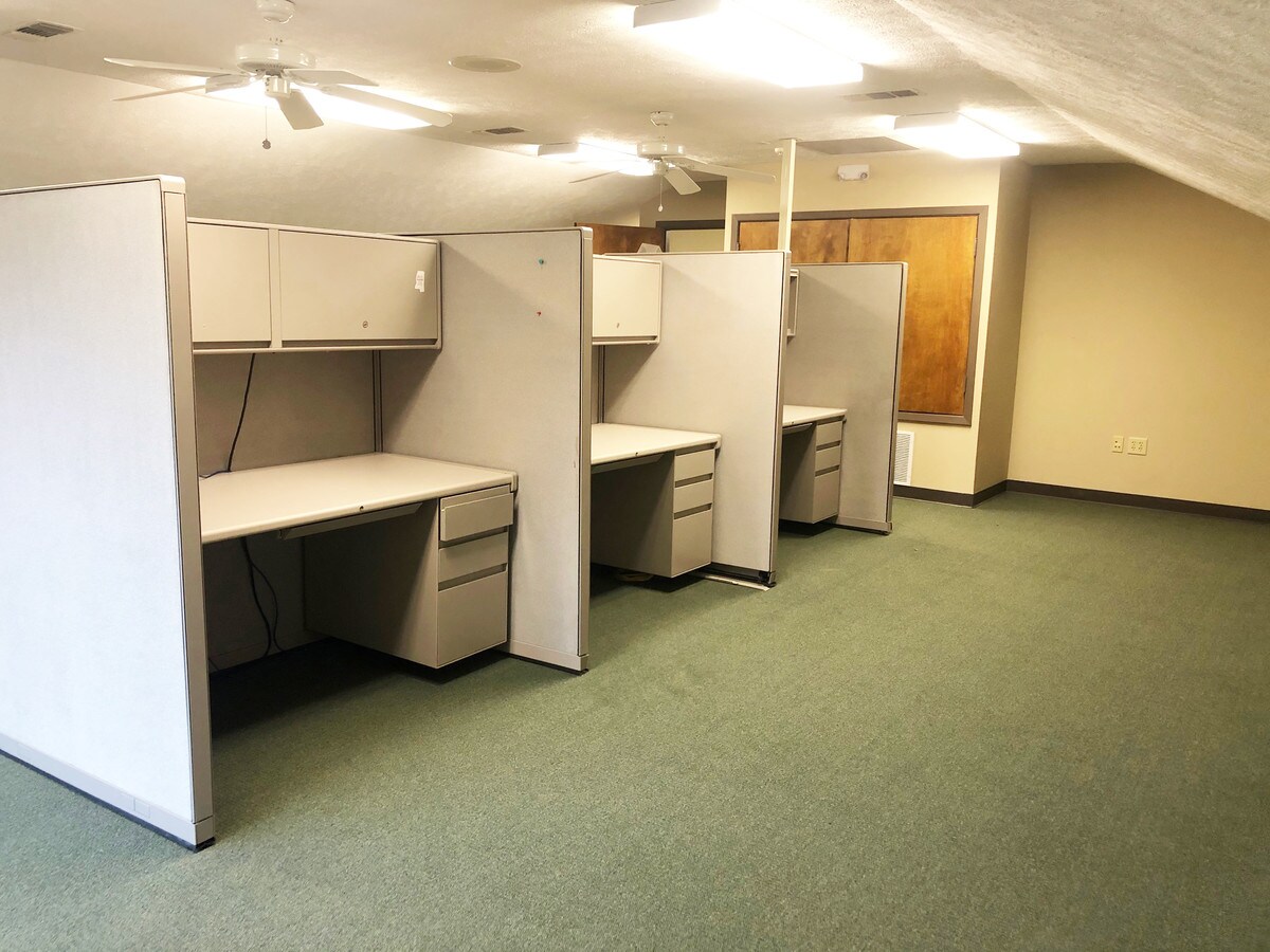 2710 Sherman Ave, Vicksburg, MS 39183