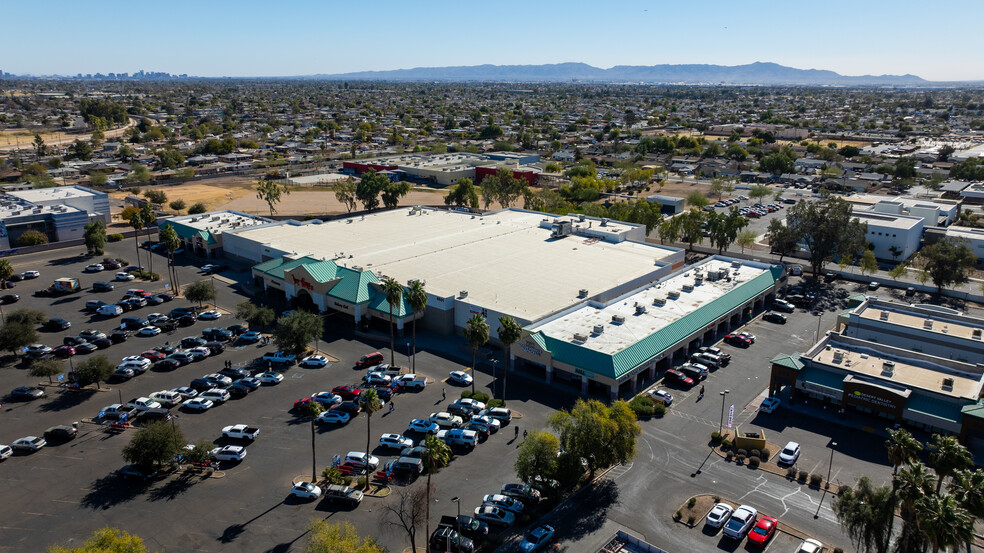 6601 W Indian School Rd, Phoenix, AZ for sale - Building Photo - Image 2 of 10