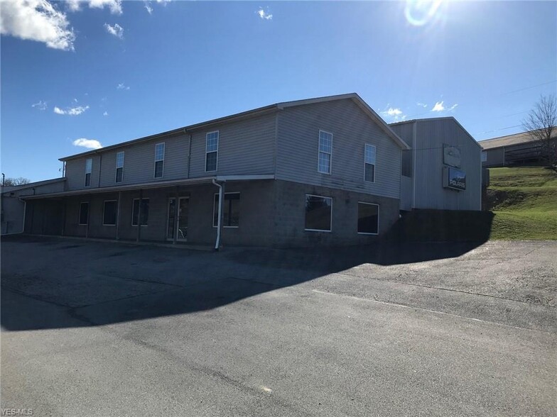 622 Butcher Bend Rd, Mineral Wells, WV for sale - Building Photo - Image 2 of 12