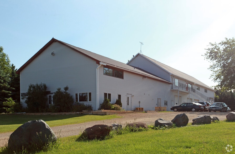 905 120th St, Roberts, WI for sale - Building Photo - Image 1 of 1