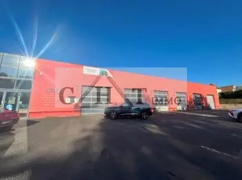 Industrial in Crépy-en-Valois for sale Building Photo- Image 1 of 6