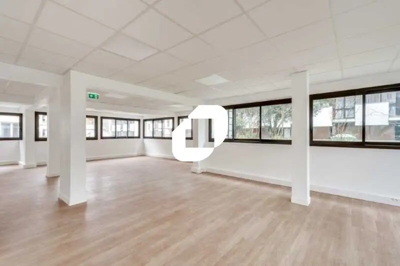 202 Rue De La Croix Nivert, Paris for lease - Building Photo - Image 3 of 8