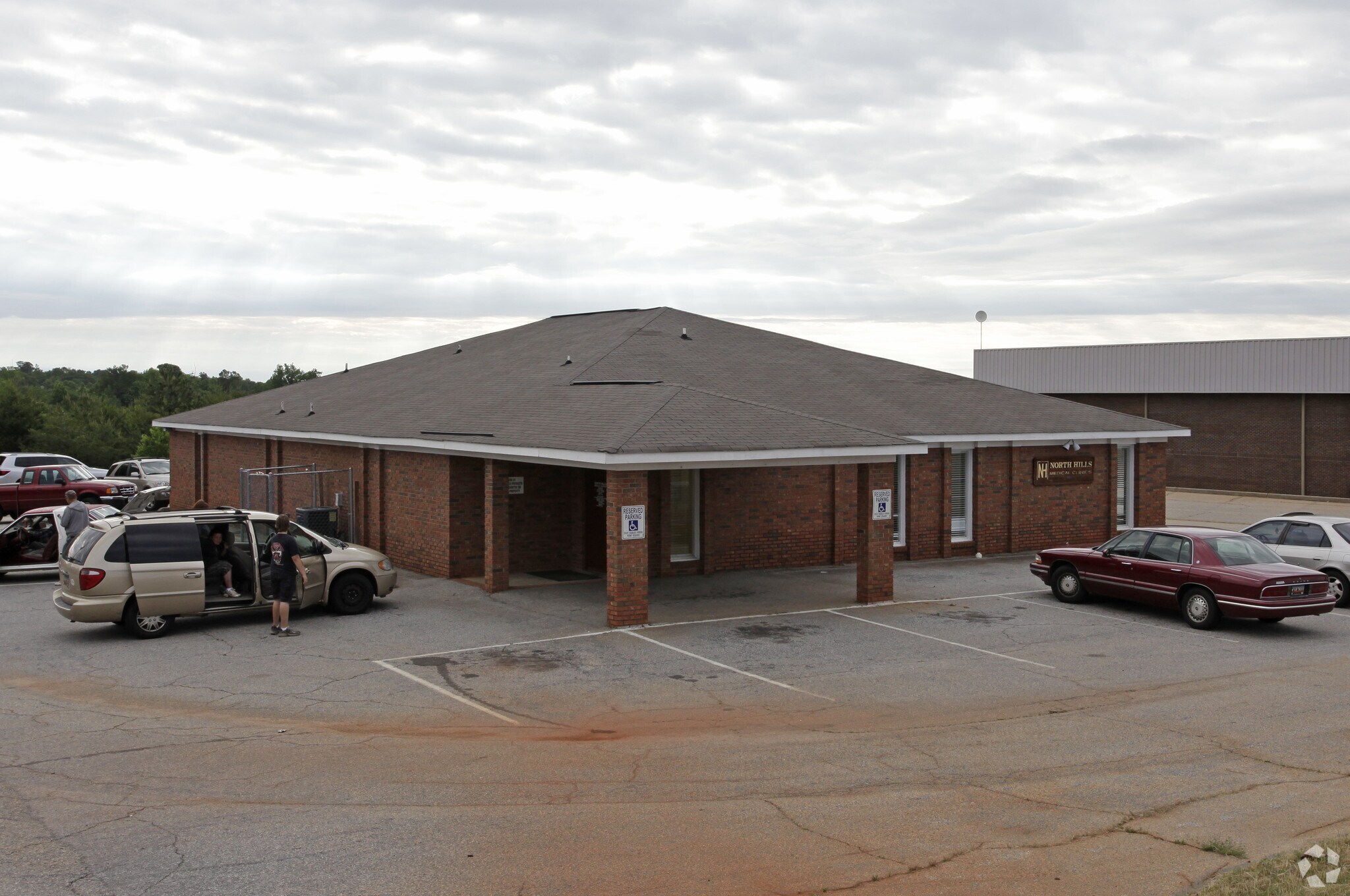 319 S Buncombe Rd, Greer, SC for sale Building Photo- Image 1 of 1