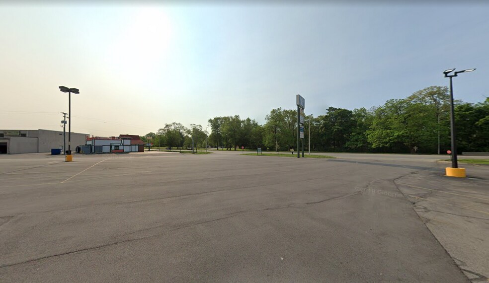 Bluffton, Fort Wayne, IN 46809 for Lease