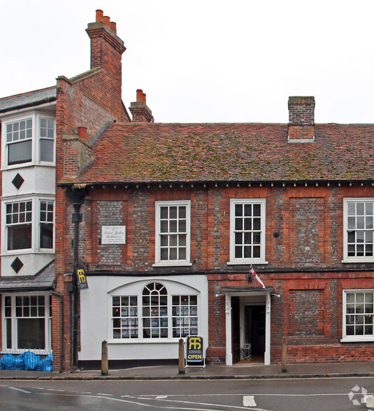 1 High St, Watlington for lease - Primary Photo - Image 1 of 2