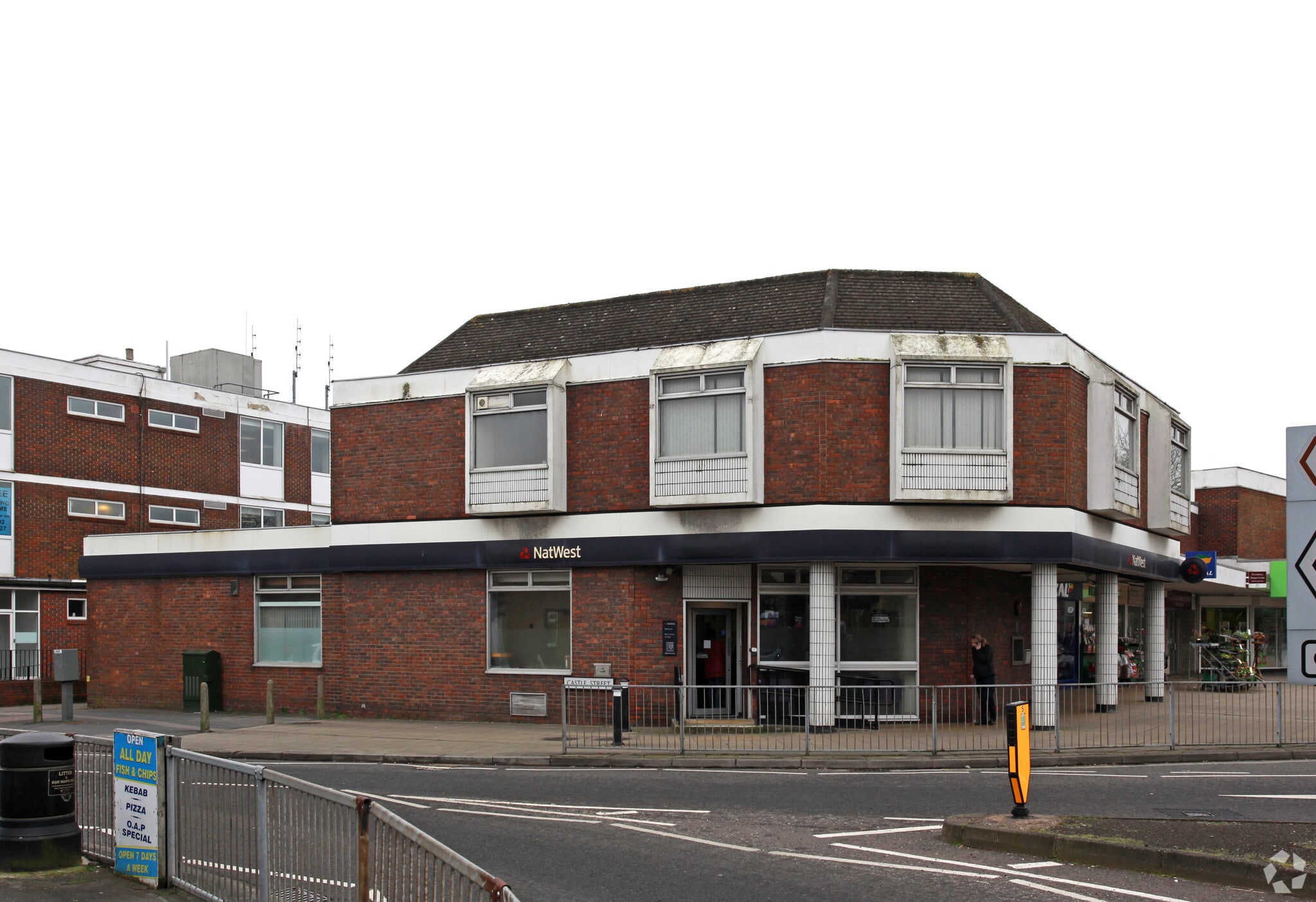 2 West St, Portchester for sale Primary Photo- Image 1 of 1