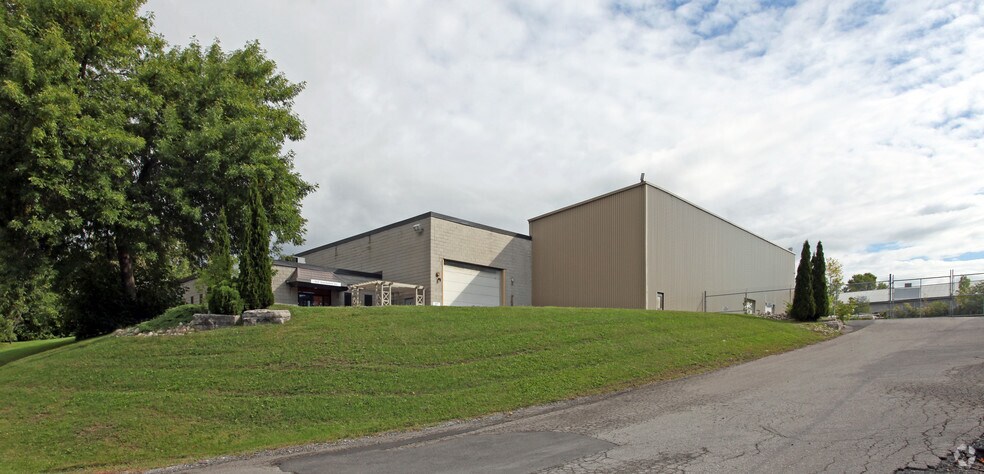 171 Fuller Rd, Ajax, ON for sale - Primary Photo - Image 1 of 1