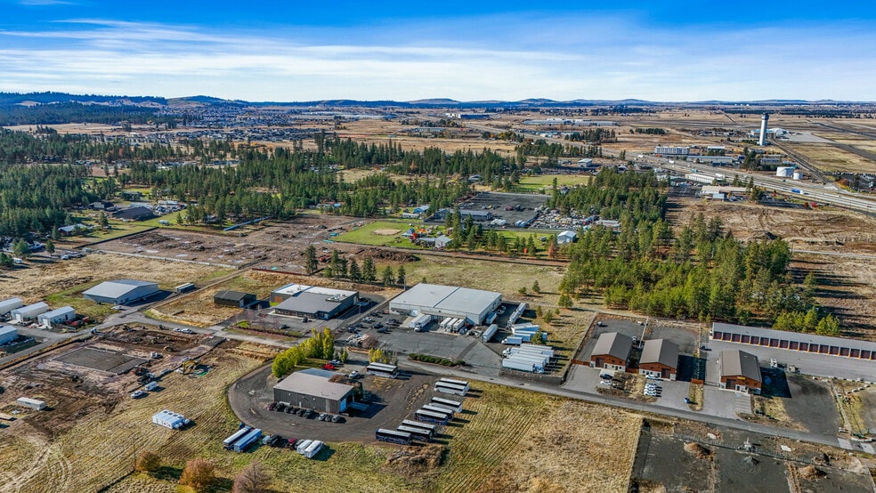 4616 S Ben Franklin Ln, Spokane, WA for sale - Building Photo - Image 3 of 4