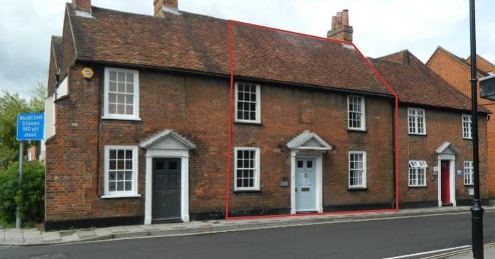 2 Chapel St, Chichester for sale Primary Photo- Image 1 of 1