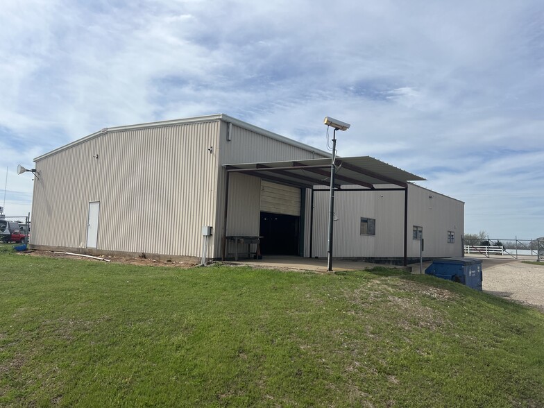 7425 S US Highway 287, Arlington, TX for lease - Building Photo - Image 2 of 23