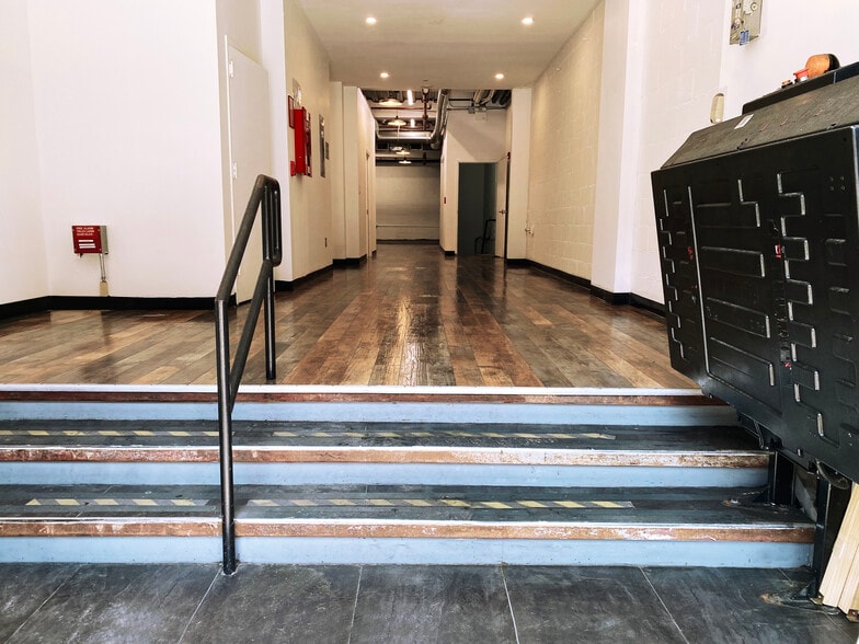 2147 Second Ave, New York, NY for lease - Interior Photo - Image 2 of 32