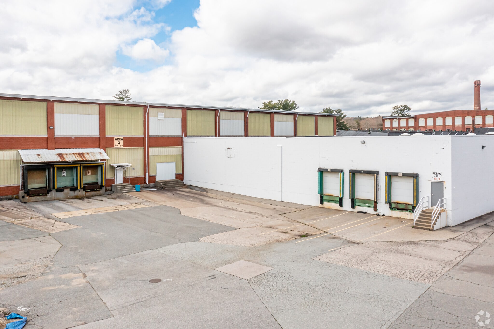 340 Waterman Ave, Smithfield, RI for lease Primary Photo- Image 1 of 18