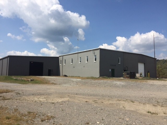 555 Cannelton Rd, Darlington, PA for sale - Building Photo - Image 1 of 1