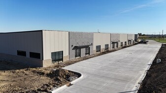 2151 Shilow Rose Pkwy SW, Bondurant IA - Warehouse