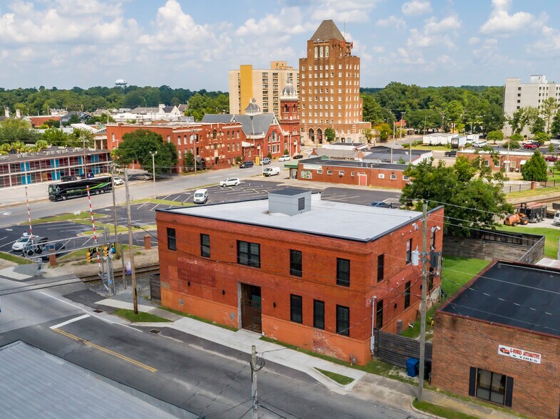 419 N Herritage St, Kinston, NC 28501