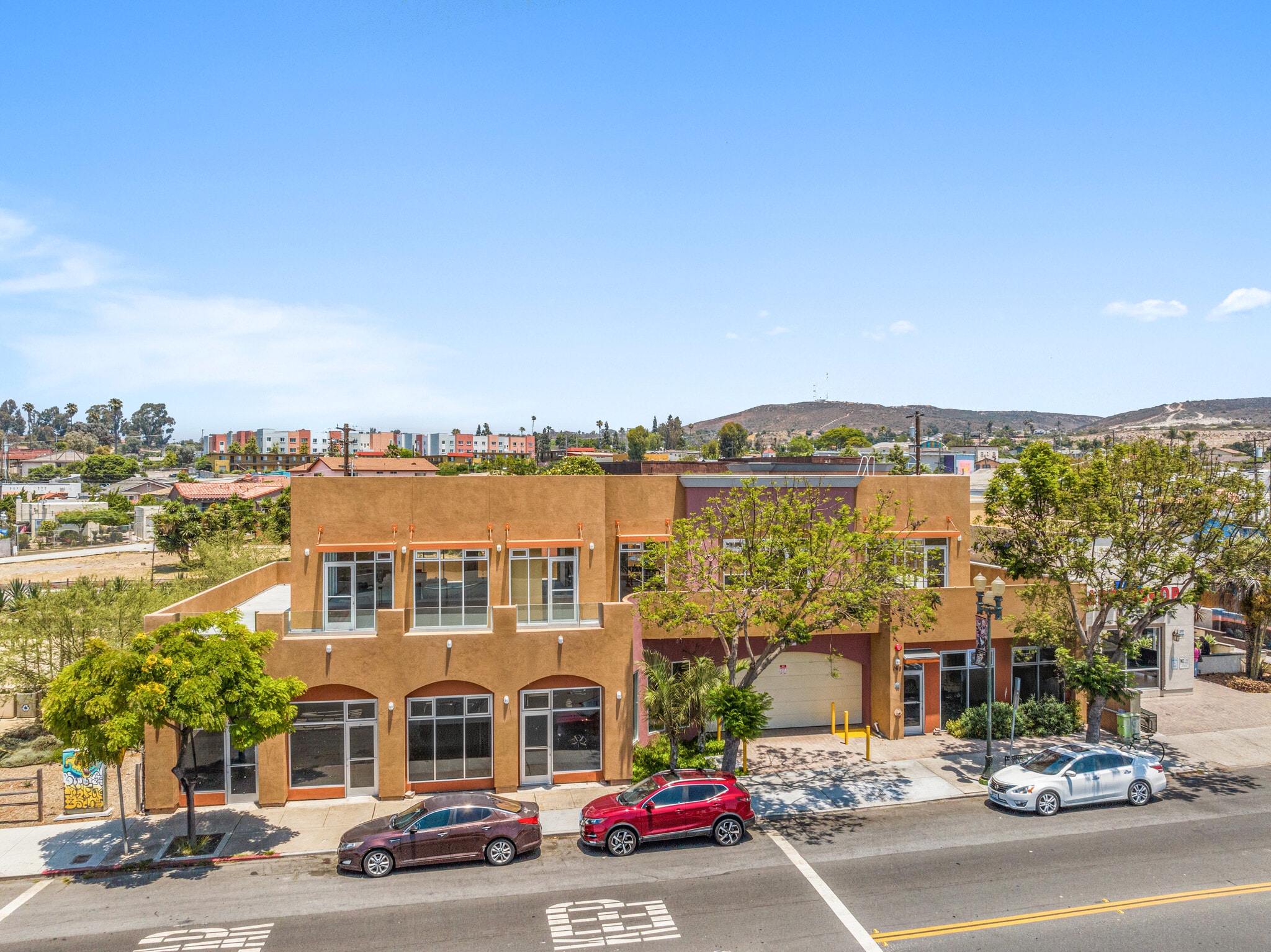 165 W San Ysidro Blvd, San Ysidro, CA for lease Primary Photo- Image 1 of 25