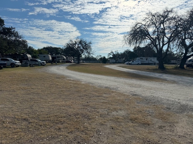 4050 N Highway 183, Liberty Hill, TX for sale - Primary Photo - Image 1 of 17