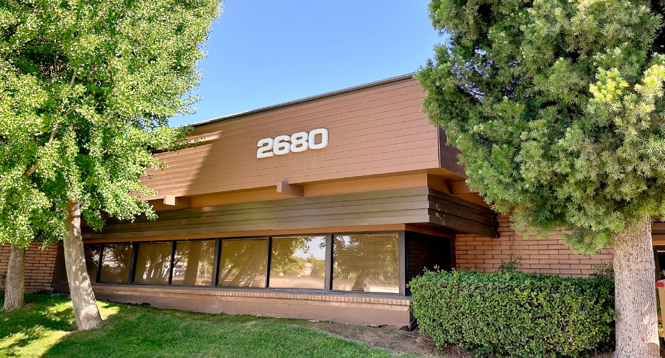 2680 W Shaw Ln, Fresno, CA for sale Building Photo- Image 1 of 1