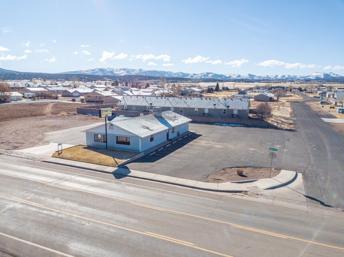 590 E Main St, Enterprise, UT 84725