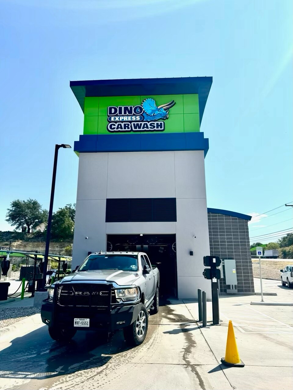 1710 NE Big Bend Trl, Glen Rose, TX for sale Building Photo- Image 1 of 1