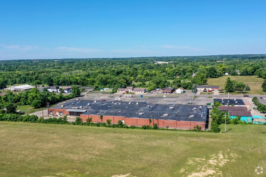 2126-2178 N Gettysburg Ave, Dayton, OH for lease - Aerial - Image 3 of 4