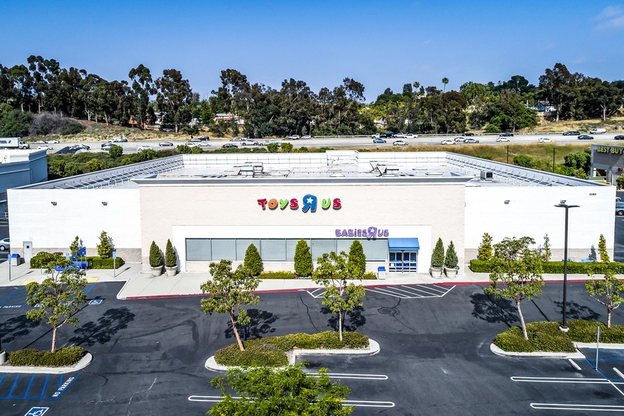 25362 El Paseo, Mission Viejo, CA for sale - Building Photo - Image 2 of 19