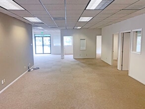 1420 Guerneville Rd, Santa Rosa, CA for lease Interior Photo- Image 2 of 6