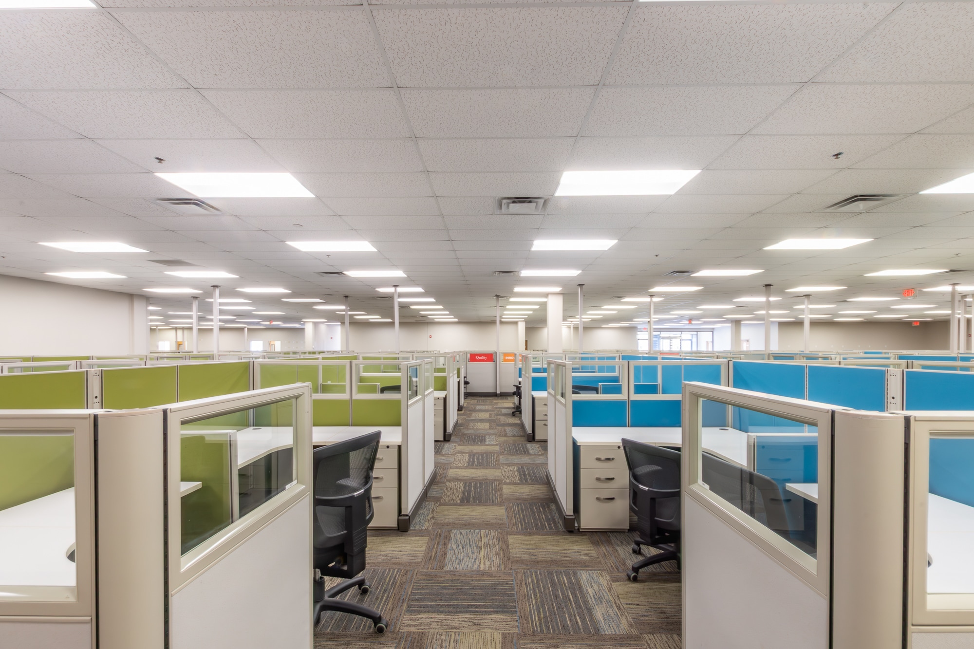 335-365 New Commerce Blvd, Wilkes Barre, PA for lease Interior Photo- Image 1 of 8