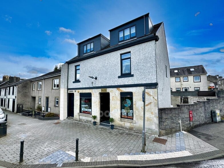 19 Bridge St, Kilbirnie for sale - Building Photo - Image 3 of 31