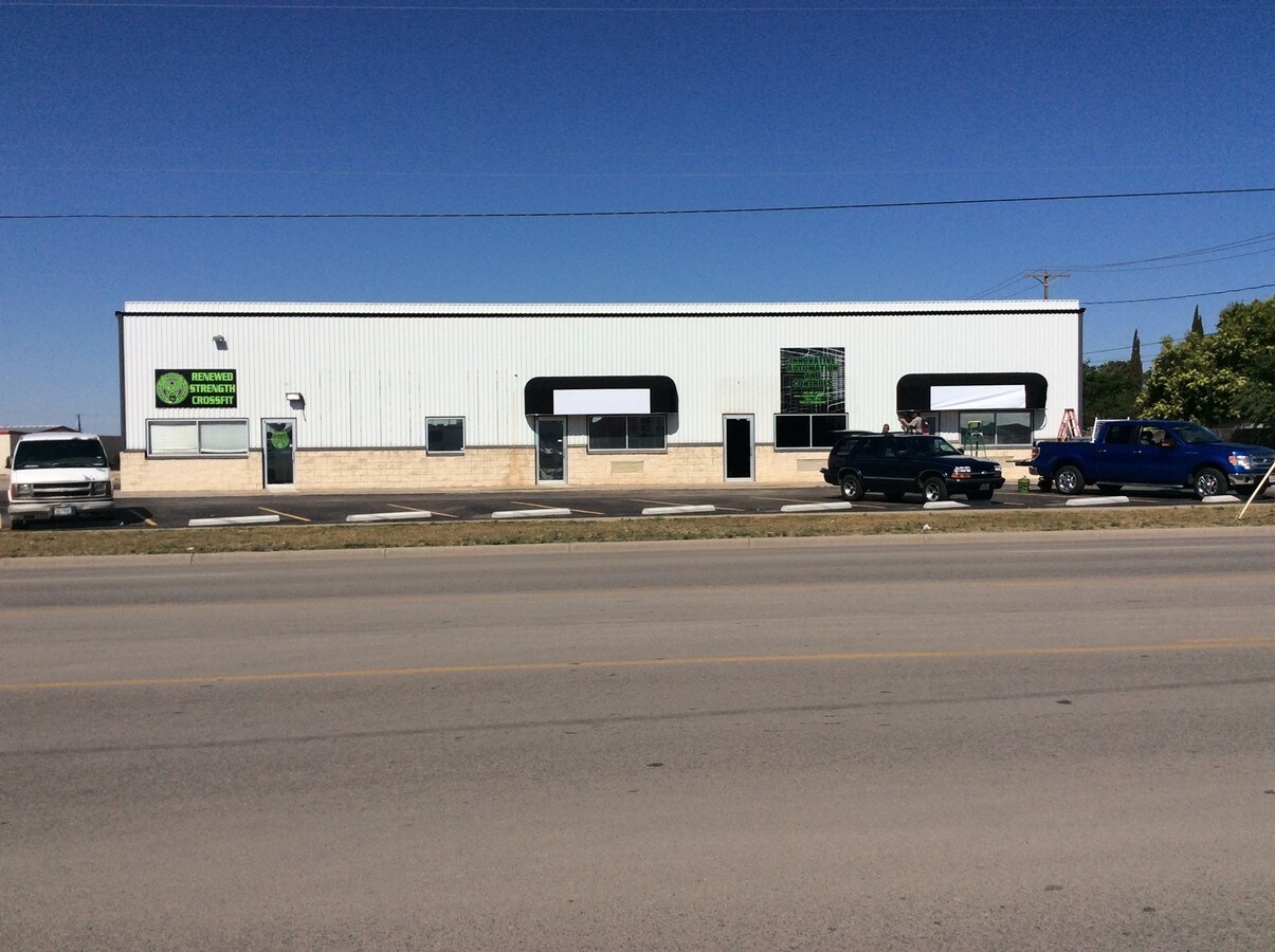 900 S Midkiff Rd, Midland, TX 79701 Flex for Lease
