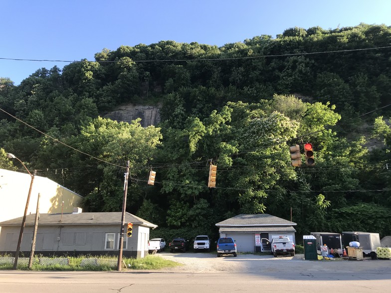 1515 W Carson St, Pittsburgh, PA for sale - Building Photo - Image 1 of 1