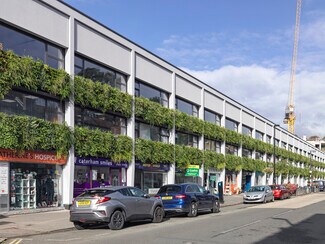 More details for 33 Croydon Rd, Caterham - Retail for Lease